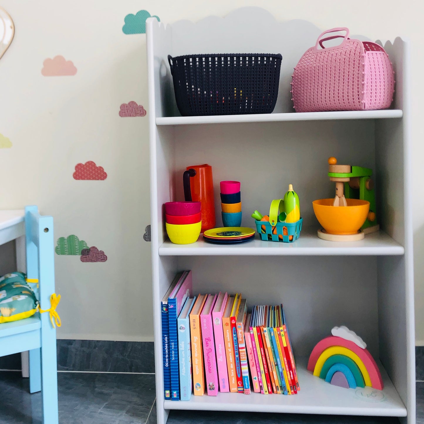 My New Cloudy Bookcase - Grey
